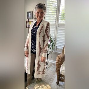 Jessica Simpson fluffy long sweater size X-Small